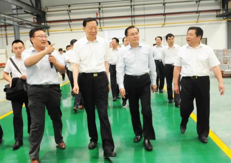 Luo Zhijun, then Secretary of the Jiangsu Provincial Party Committee, inspected the company again